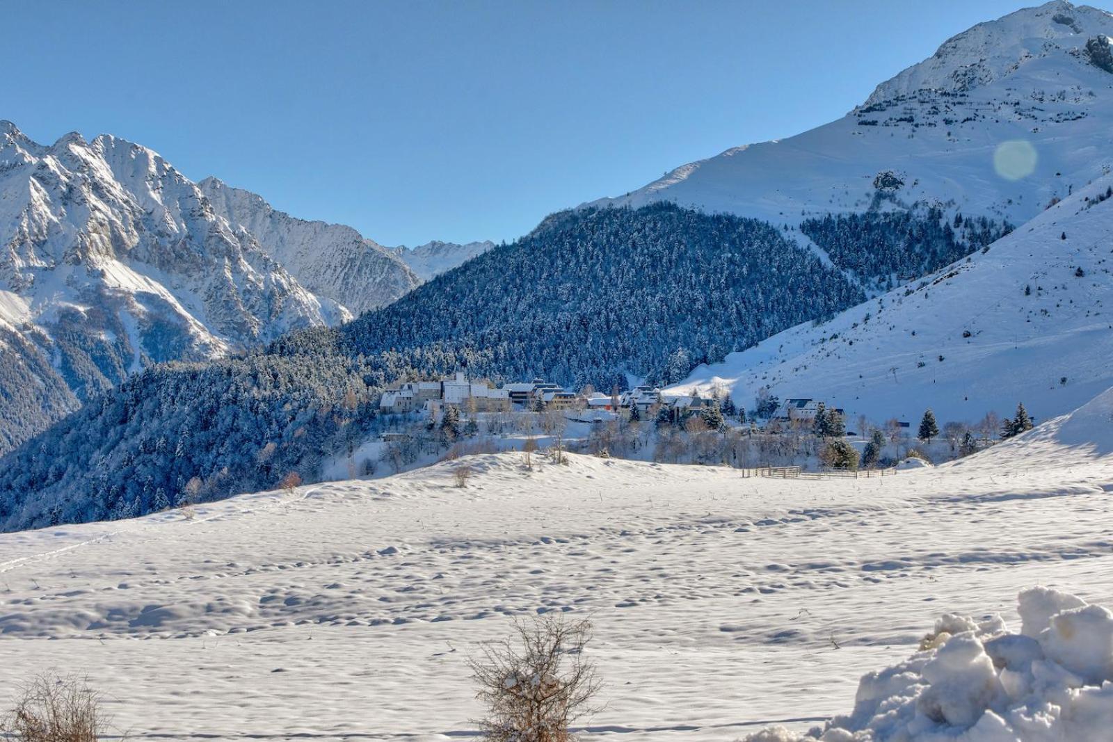 Апартаменты Les Gourgs Blancs - 80M Des Pistes - 6 Personnes Genos Экстерьер фото